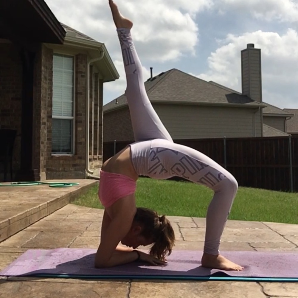 Meet your Posher, Olivia